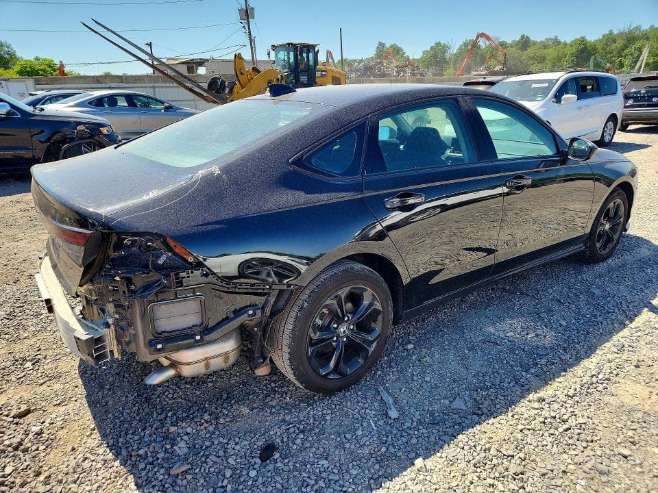 2025 HONDA ACCORD SE 3