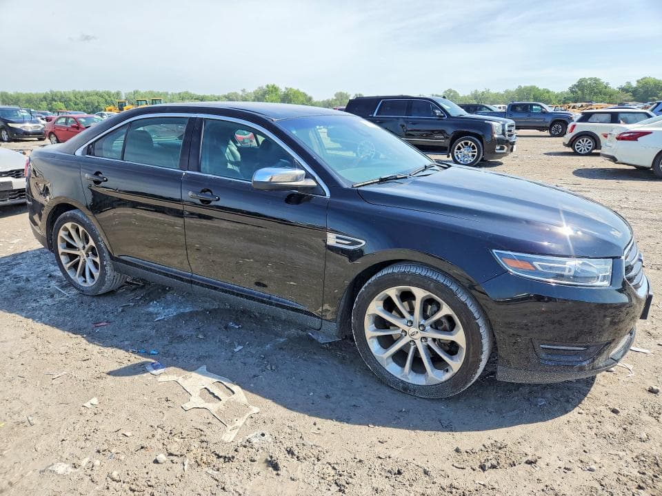 2018 FORD TAURUS 4