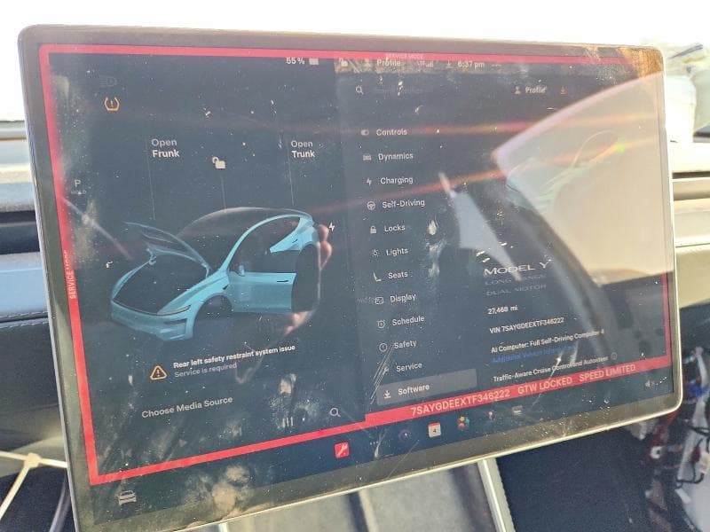 2026 TESLA MODEL Y 9