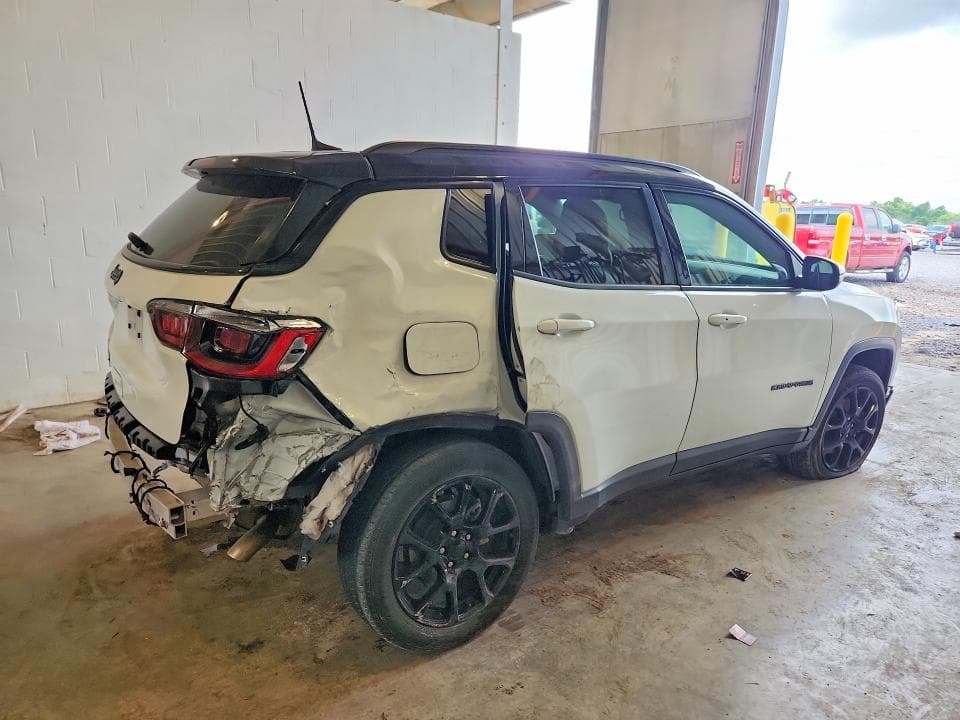 2024 JEEP COMPASS LATITUDE 3