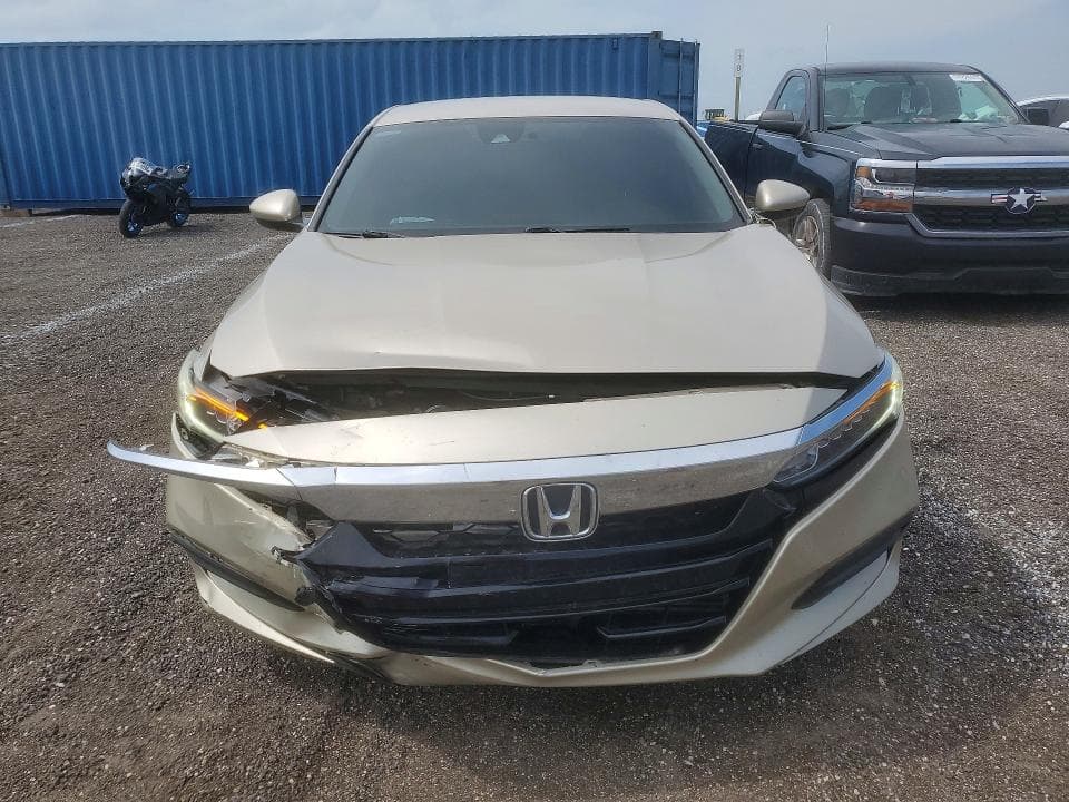 2018 HONDA ACCORD LX 5