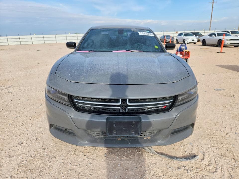 2017 DODGE CHARGER SE 5