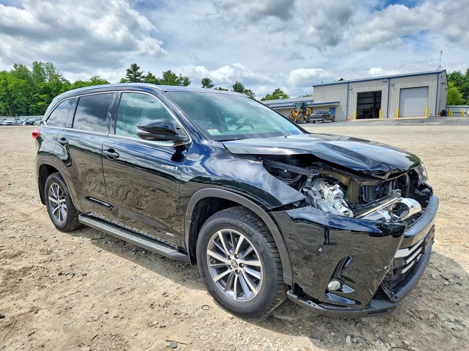 2017 TOYOTA HIGHLANDER HYBRID XLE 4