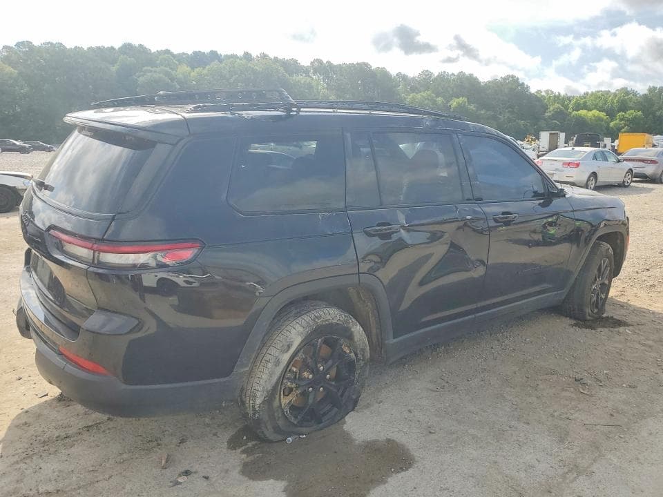 2024 JEEP GRAND CHEROKEE L LAREDO 3