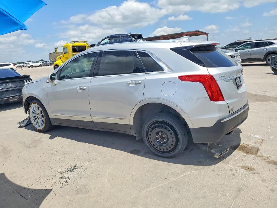 2019 CADILLAC XT5 2