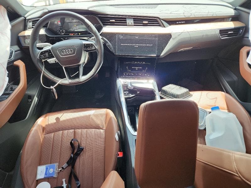 2024 AUDI Q8 E-TRON SPORTBACK PREMIUM PLUS 8