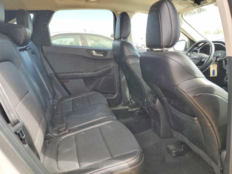 2020 FORD ESCAPE TITANIUM 11