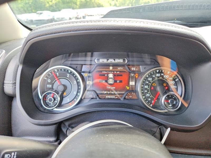 2022 RAM 1500 LARAMIE 9