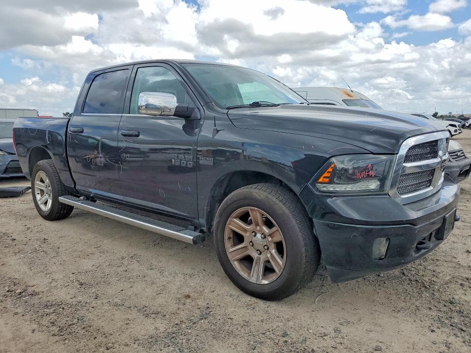 2019 RAM 1500 CLASSIC SLT 4