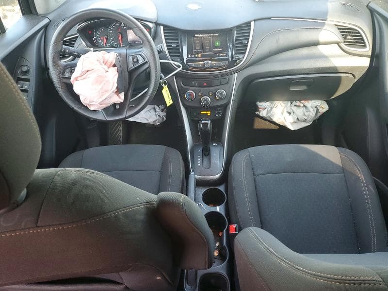 2020 CHEVROLET TRAX LS 8