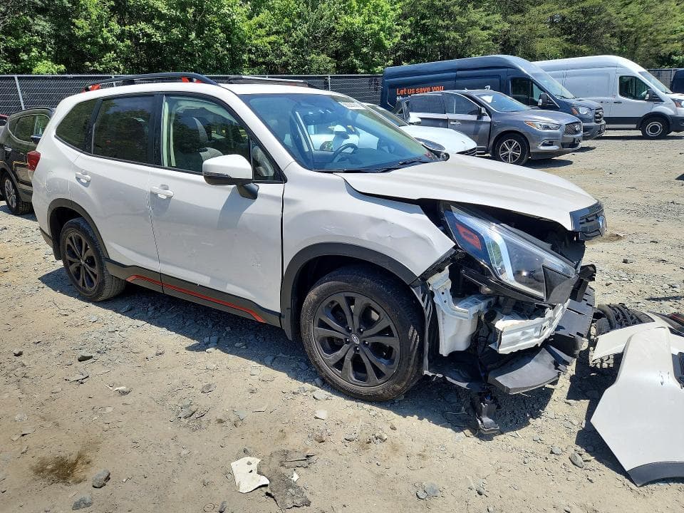 2023 SUBARU FORESTER SPORT 4