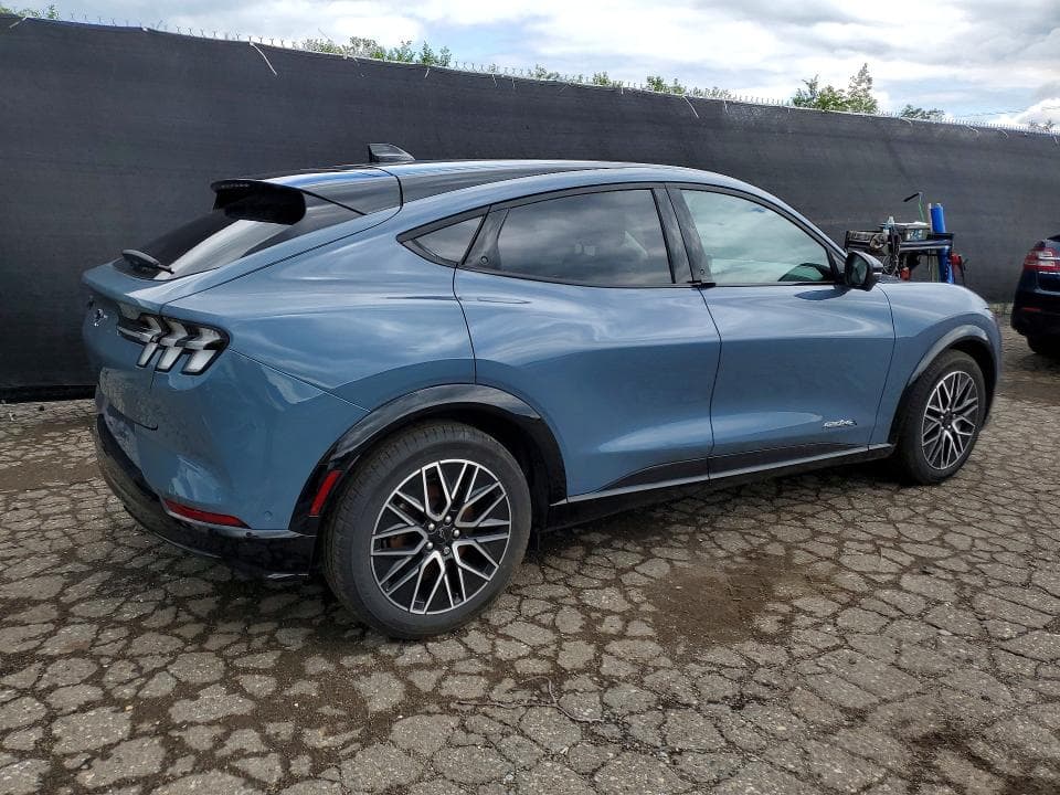 2024 FORD MUSTANG MACH-E PREMIUM 3