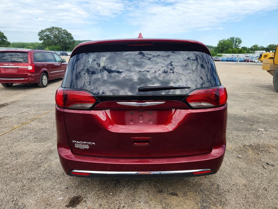 2020 CHRYSLER PACIFICA TOURING 6