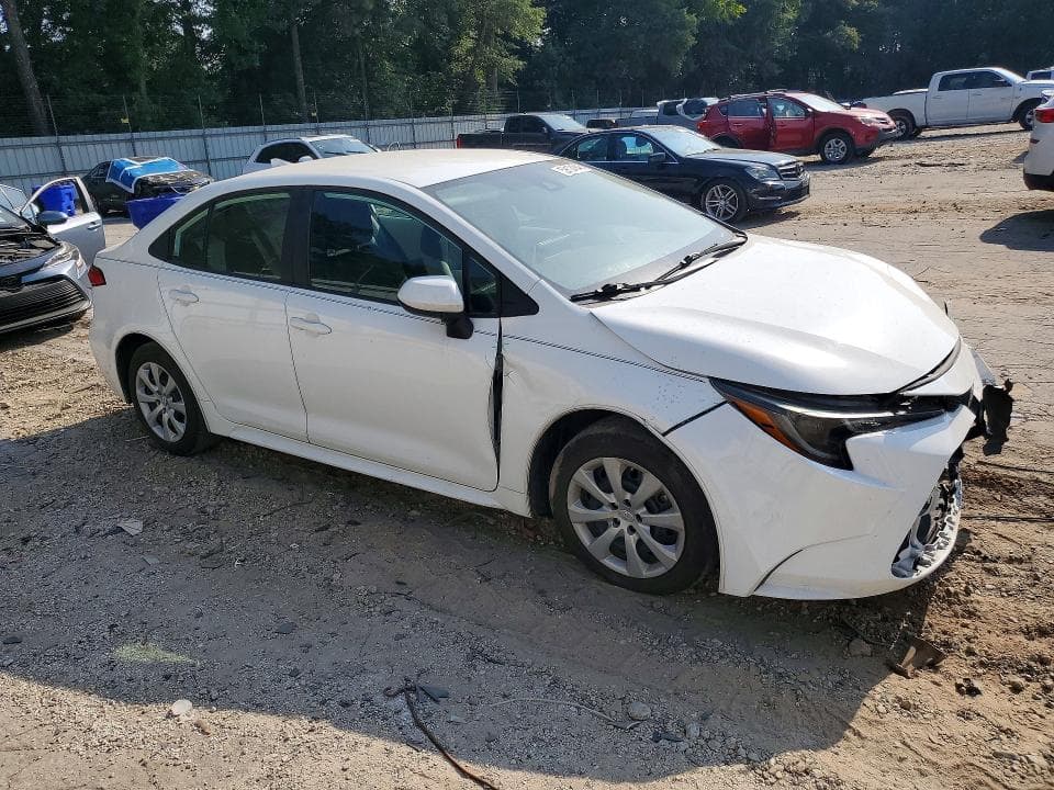 2021 TOYOTA COROLLA LE 4