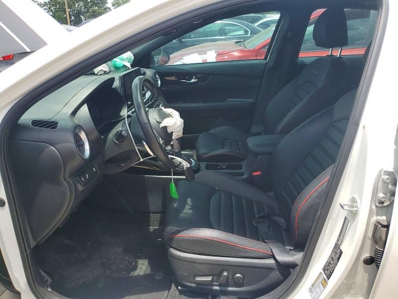 2024 KIA FORTE GT 7
