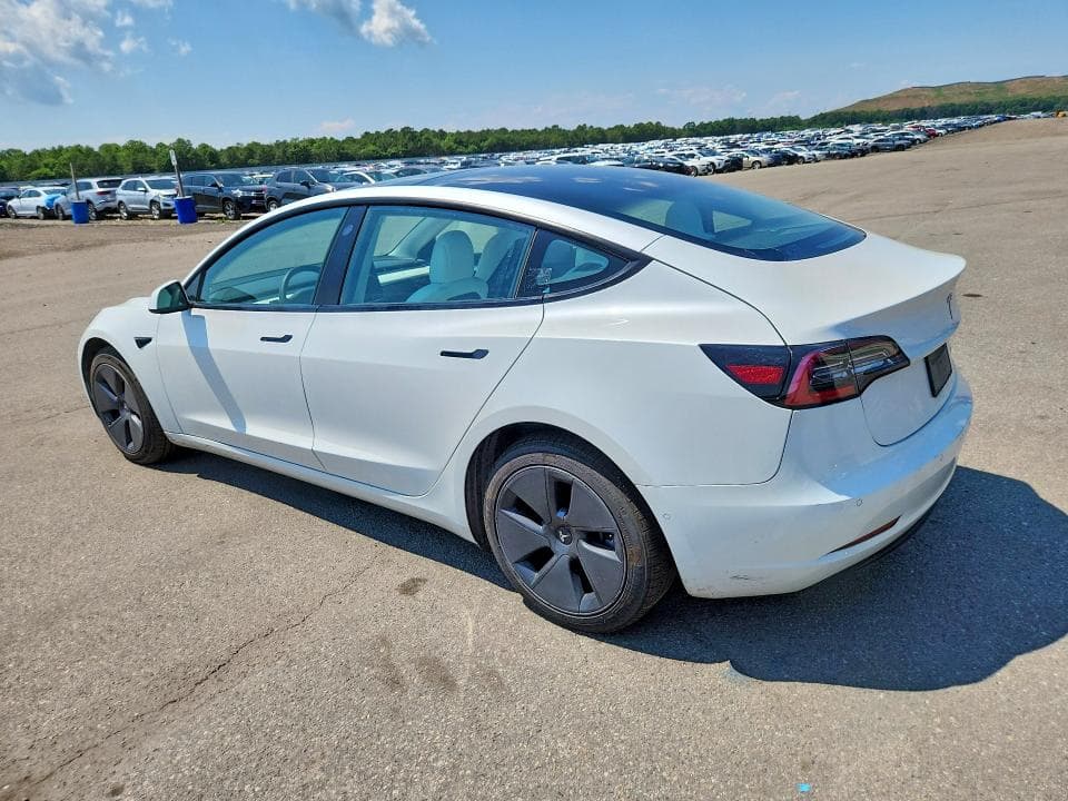 2022 TESLA MODEL 3 2