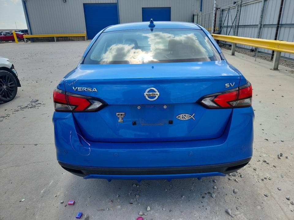2020 NISSAN VERSA SV 6