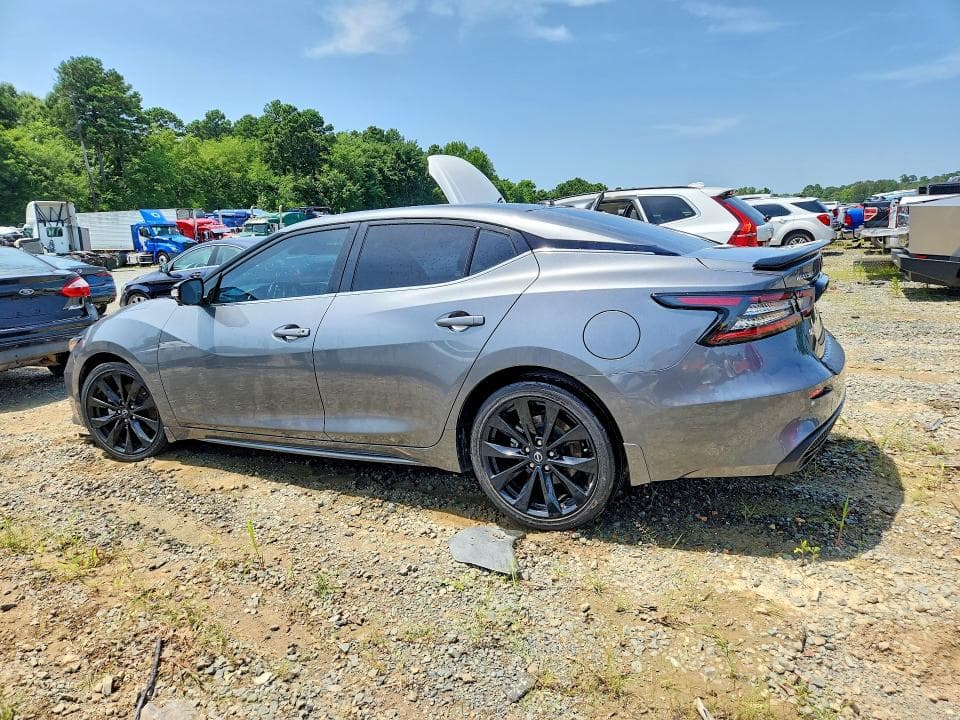 2023 NISSAN MAXIMA SR 2