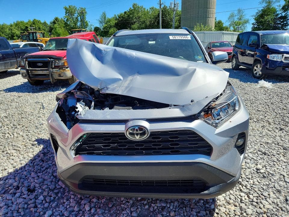 2019 TOYOTA RAV4 XLE PREMIUM 5