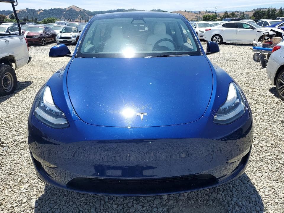 2022 TESLA MODEL Y 5
