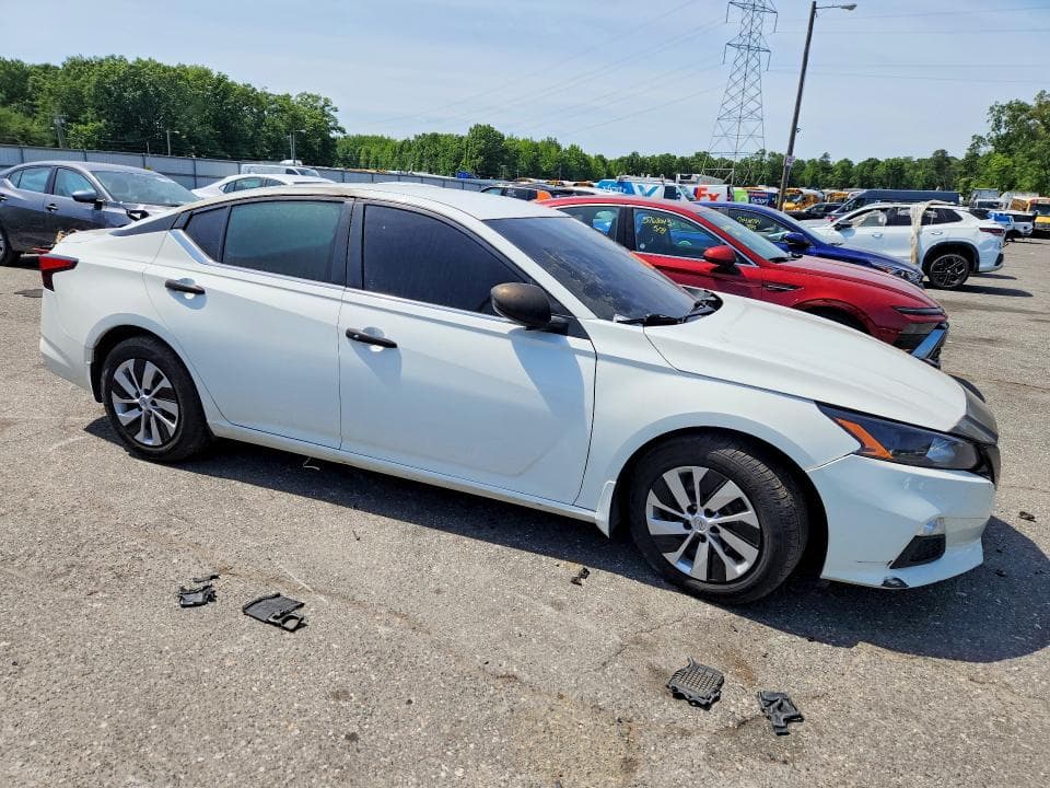 2022 NISSAN ALTIMA S 4
