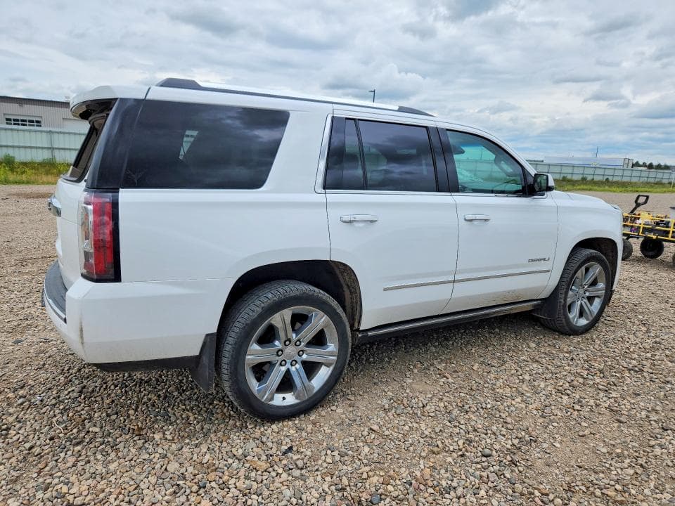 2019 GMC YUKON DENALI 3