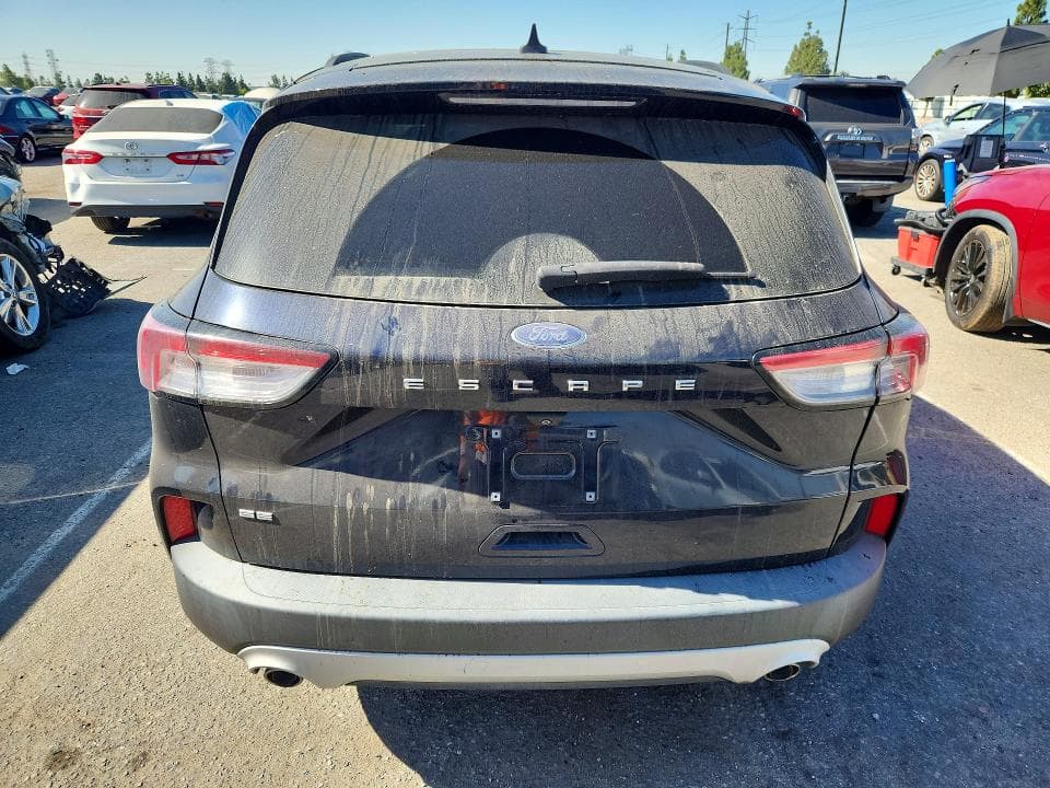 2021 FORD ESCAPE SE 6