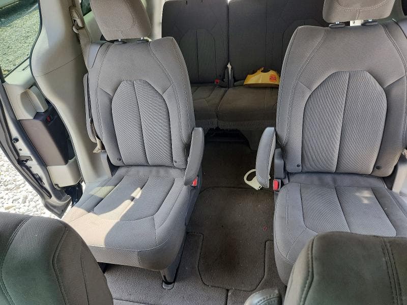 2019 CHRYSLER PACIFICA TOURING PLUS 10