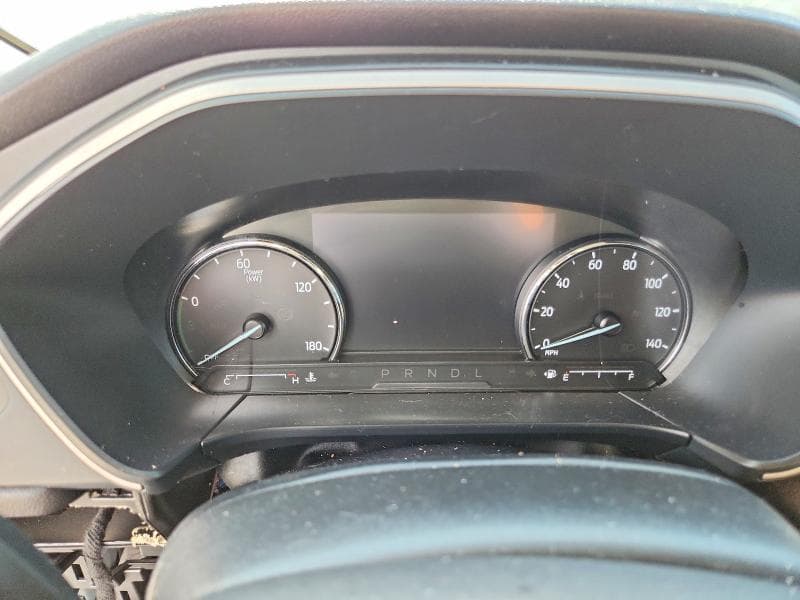 2022 FORD ESCAPE SE 9