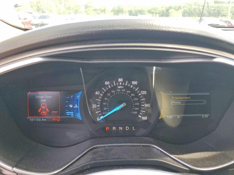 2017 FORD FUSION SE 9