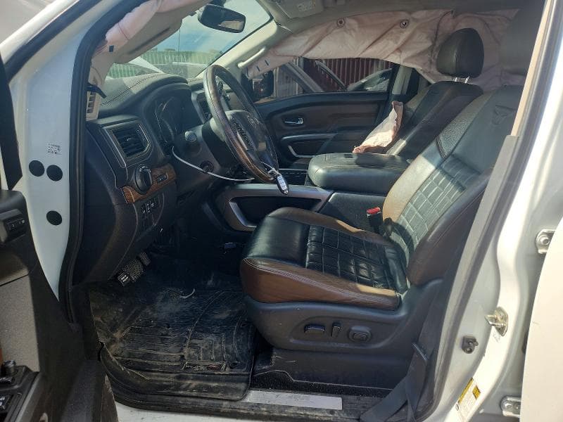 2017 NISSAN TITAN PLATINUM RESERVE 7