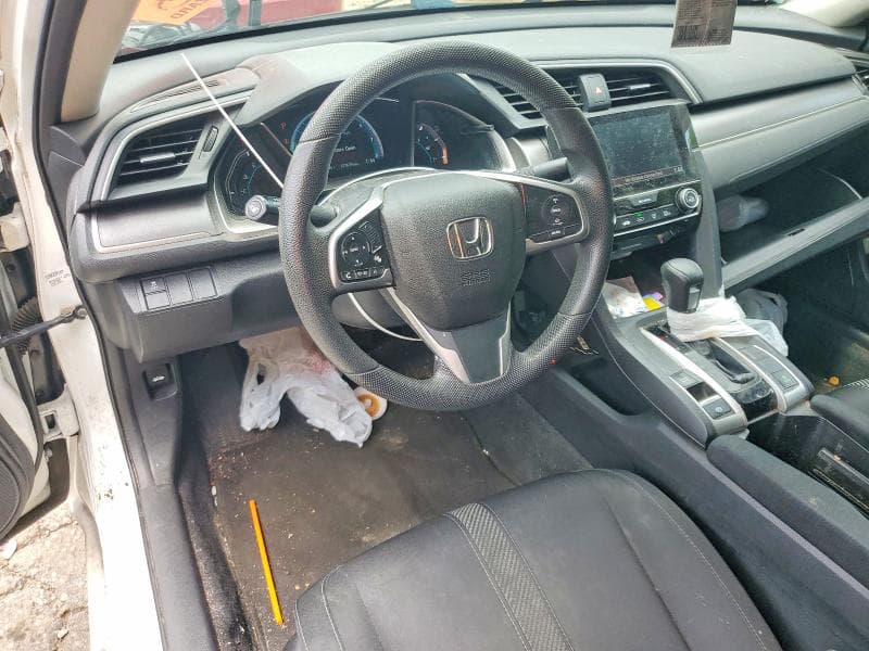 2018 HONDA CIVIC EX 8