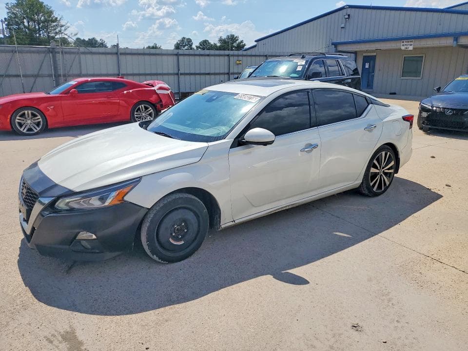2020 NISSAN ALTIMA