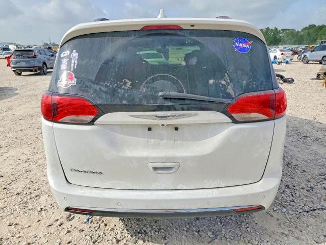 2020 CHRYSLER PACIFICA LIMITED 6