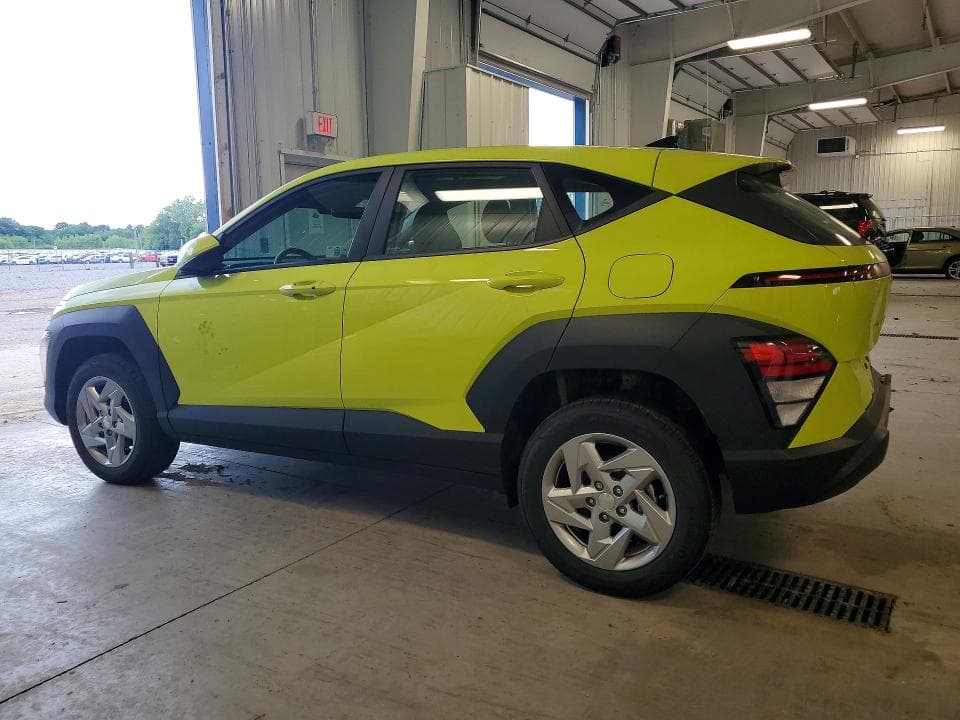 2024 HYUNDAI KONA SE 2