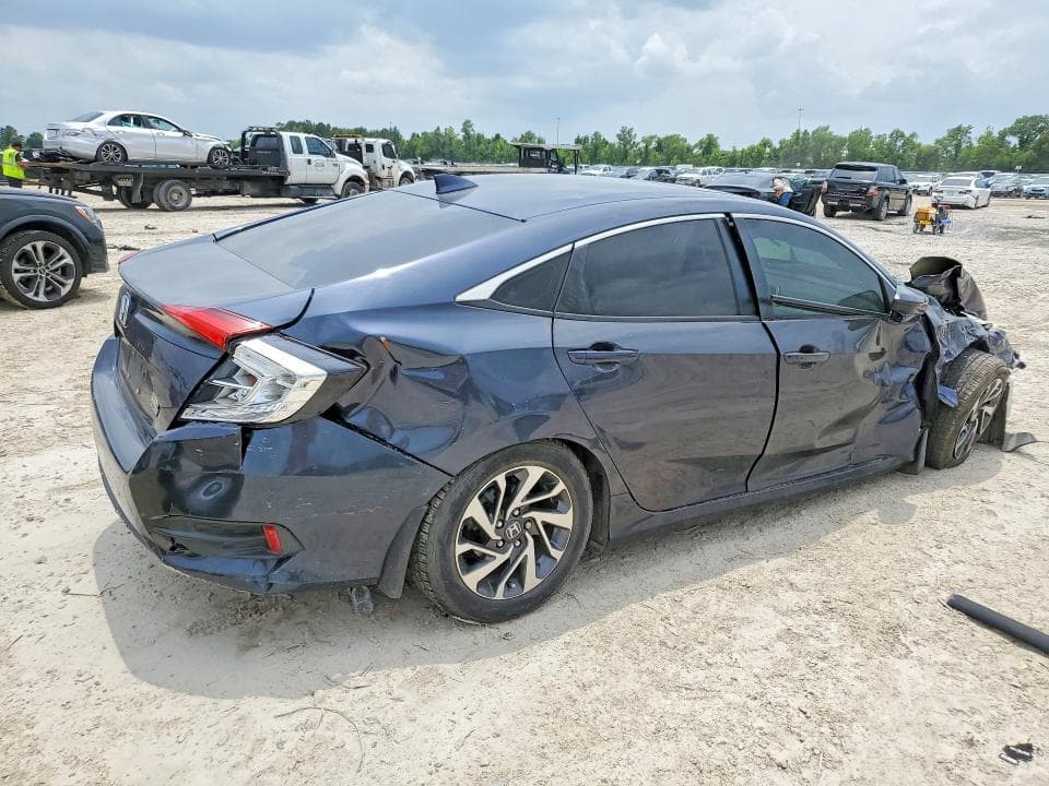 2017 HONDA CIVIC EX 3
