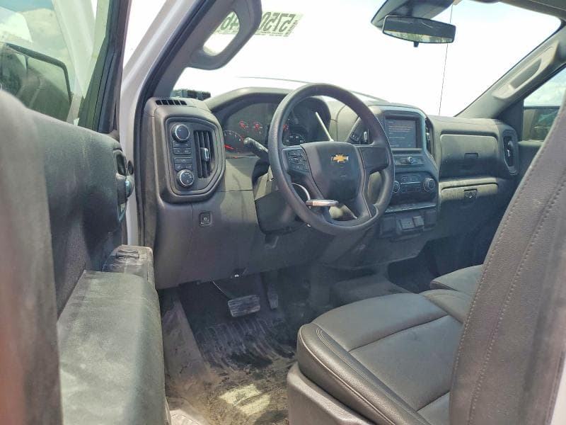 2025 CHEVROLET SILVERADO K1500 8