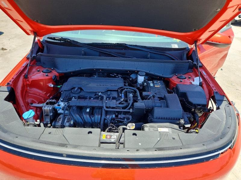 2026 HYUNDAI KONA SE 11