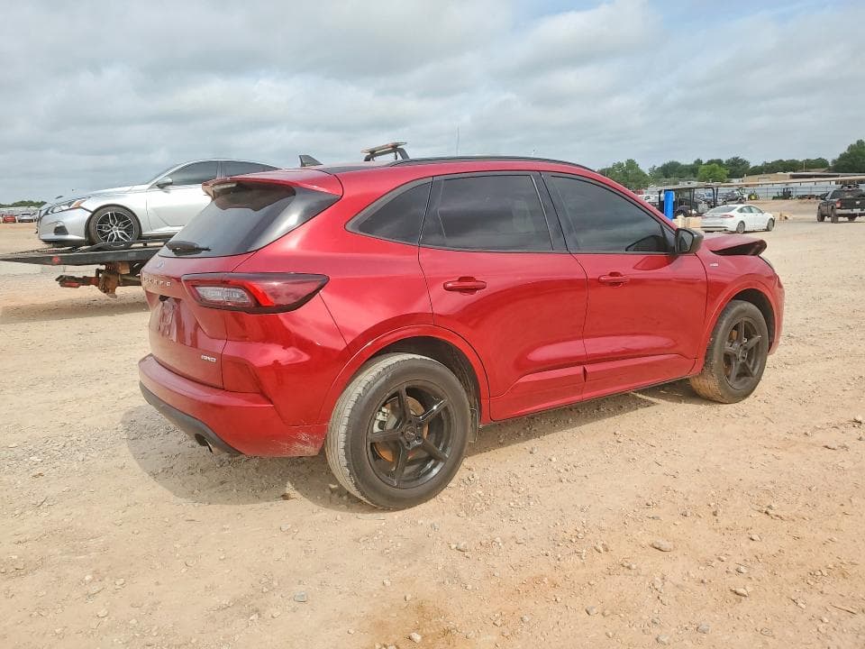 2023 FORD ESCAPE ST LINE 3
