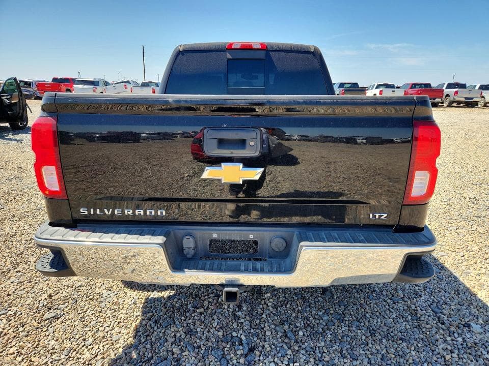 2017 CHEVROLET SILVERADO C1500 LTZ 6