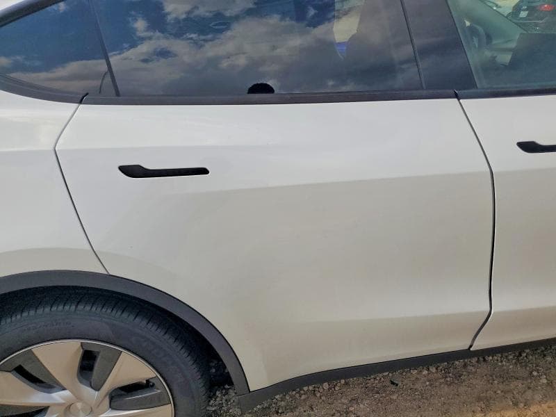 2023 TESLA MODEL Y 11