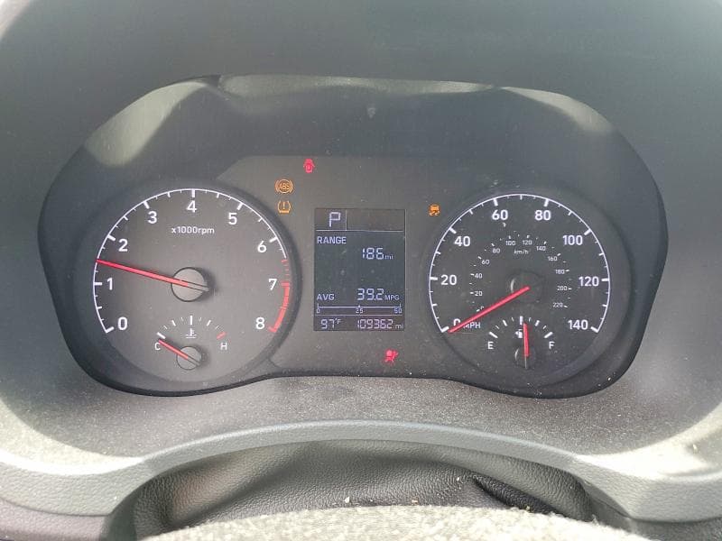 2018 HYUNDAI ACCENT SE 9