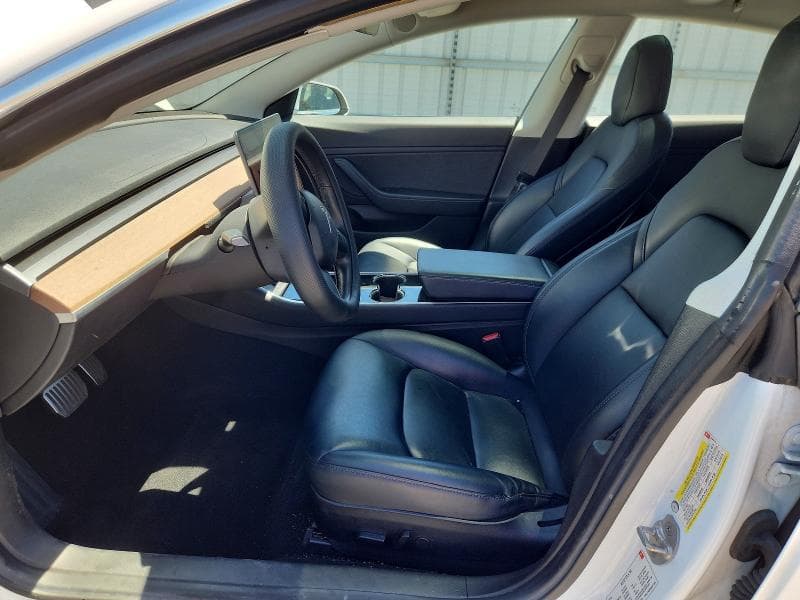 2018 TESLA MODEL 3 7