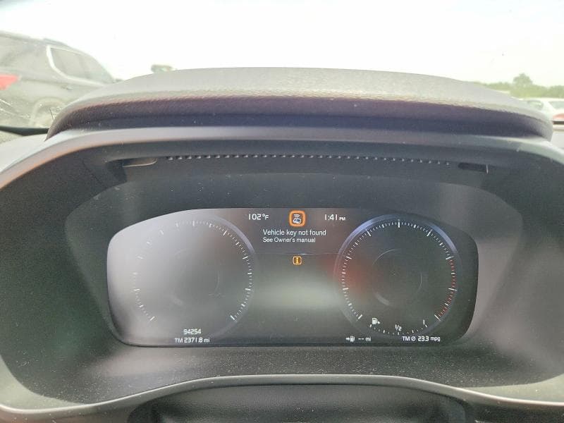 2020 VOLVO XC40 T4 R-DESIGN 9