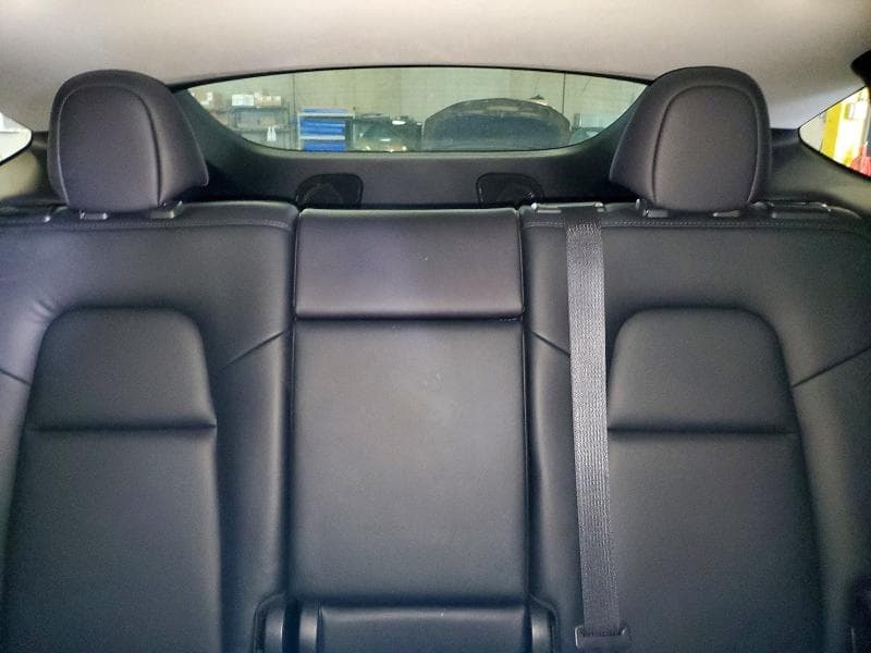 2022 TESLA MODEL Y 10