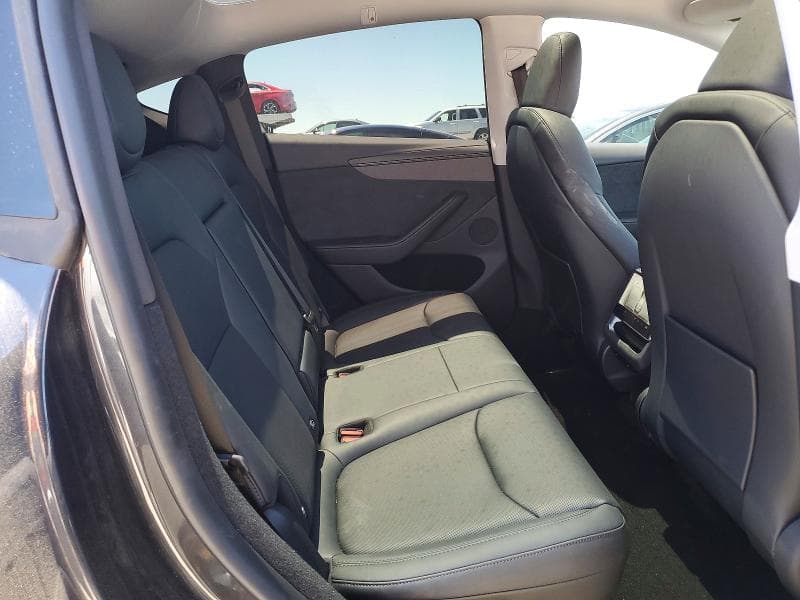 2026 TESLA MODEL Y 11