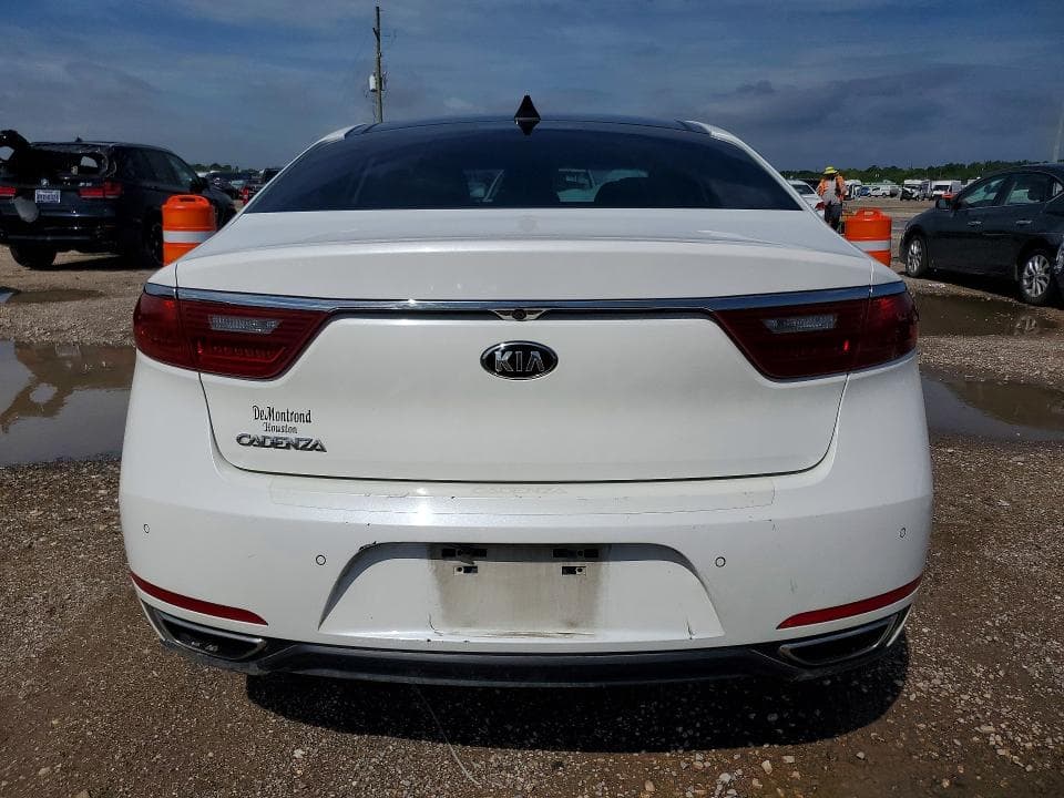 2017 KIA CADENZA PREMIUM 6