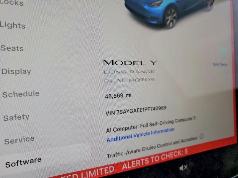 2023 TESLA MODEL Y 9