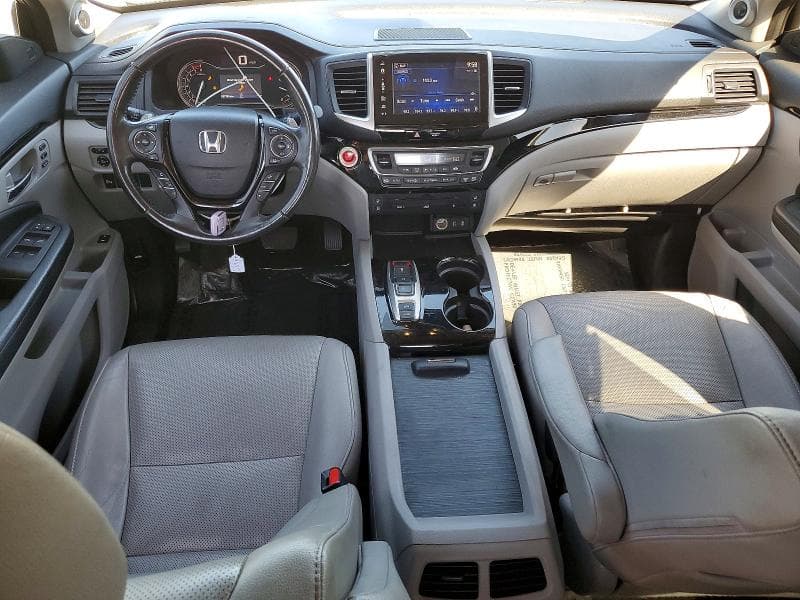 2017 HONDA PILOT ELITE 8