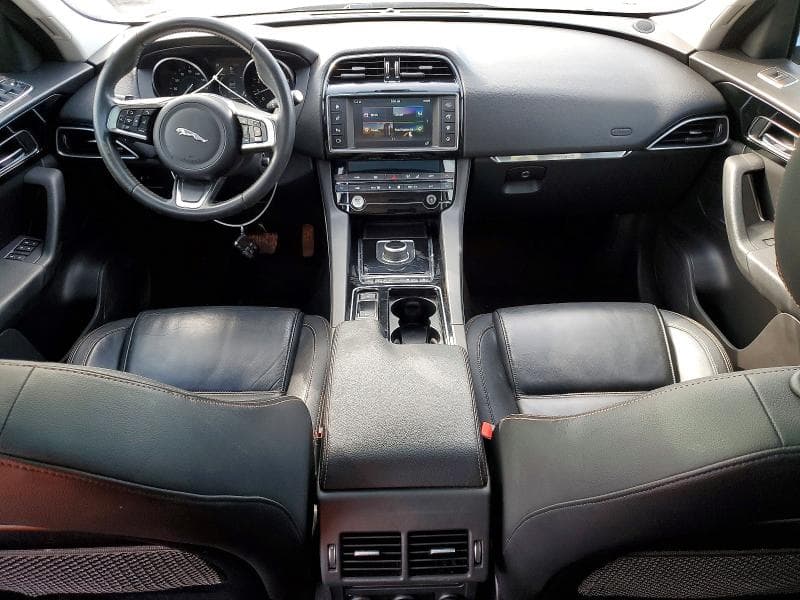 2018 JAGUAR F-PACE PRESTIGE 8